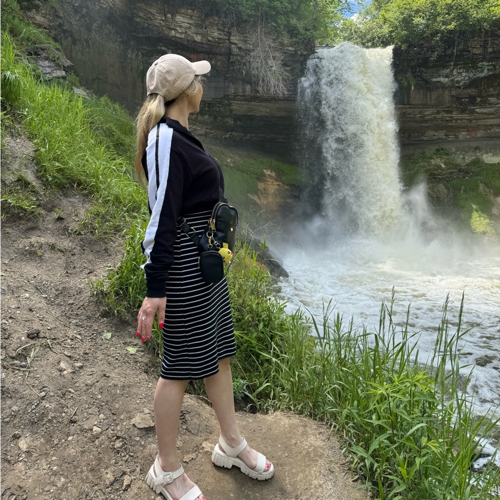 Meet your Posher, Shop